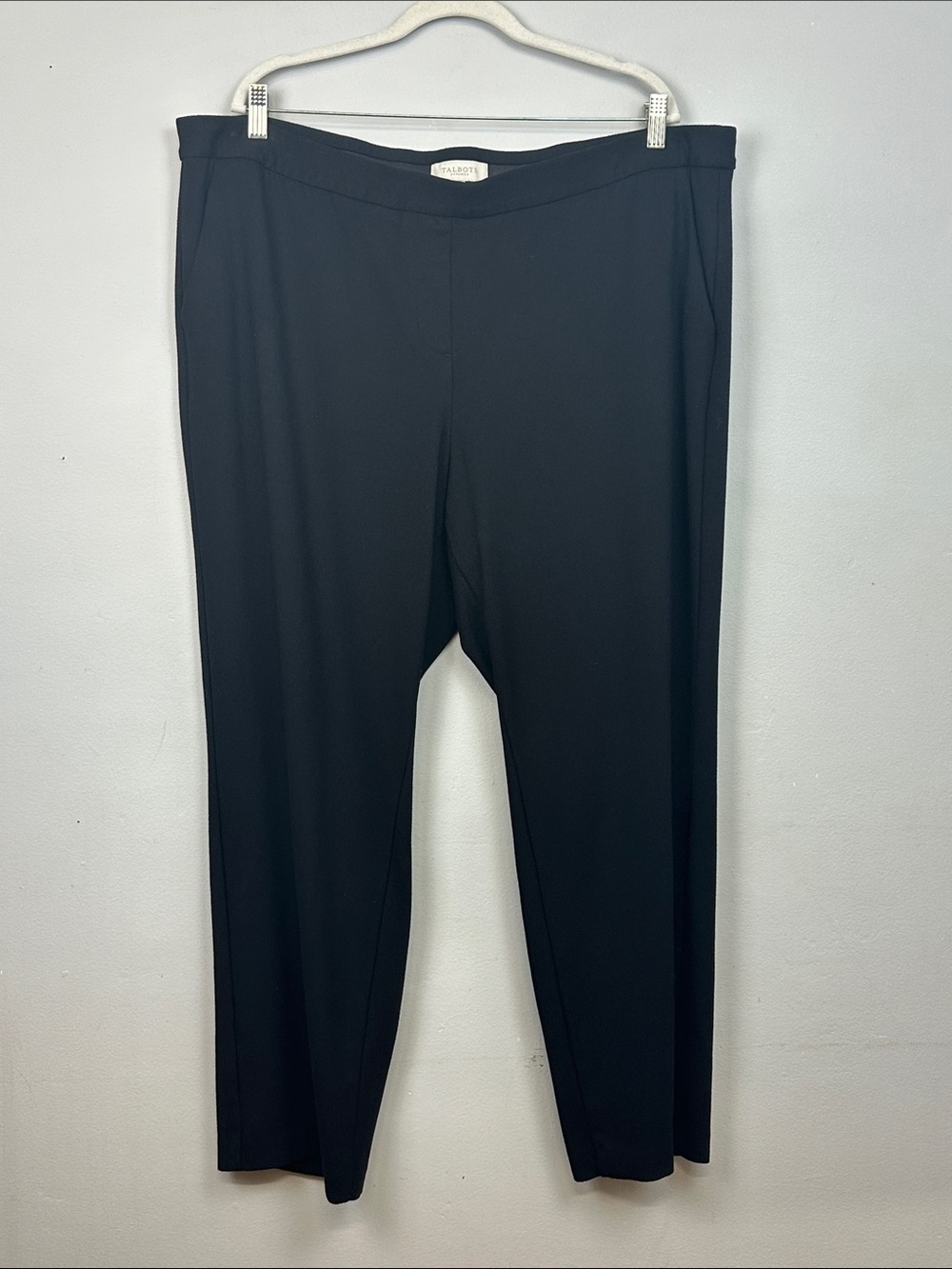 Talbots Plus Black Stretchy Pull On Straight Leg Trousers With Pockets Sz 24 W